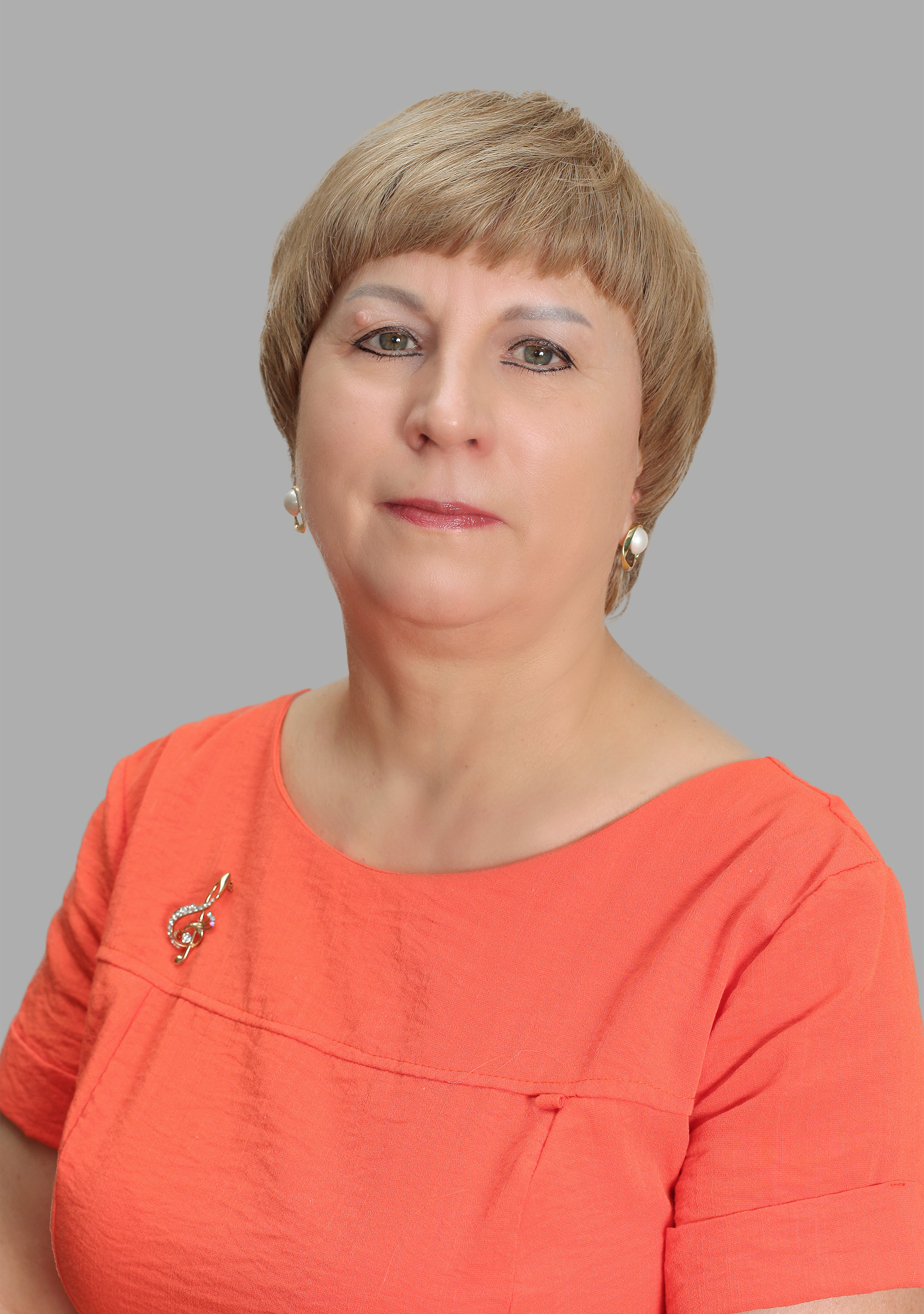 Музыкальный руководитель Харламова Ирина Анатольевна.